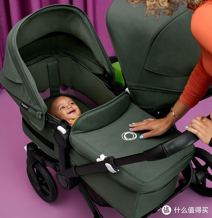 超模也爱的BUGABOO上新：双胞胎婴儿推车，64种模式满足多种需求！