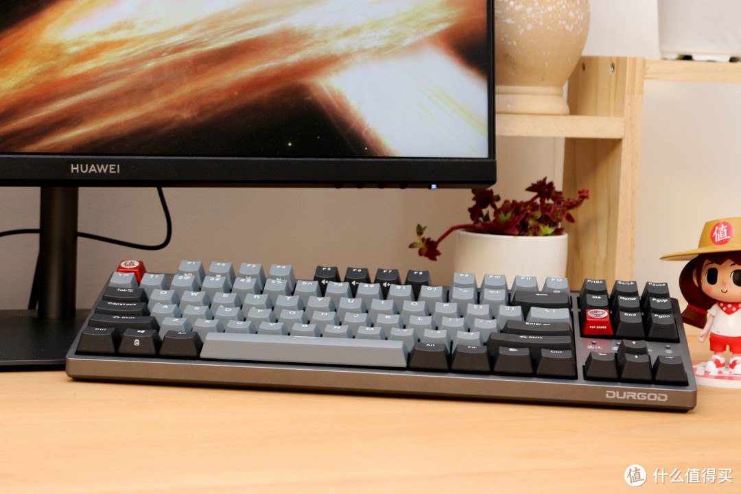 桌面小升级，杜伽K320W三模机械键盘，给我一步到位的感觉