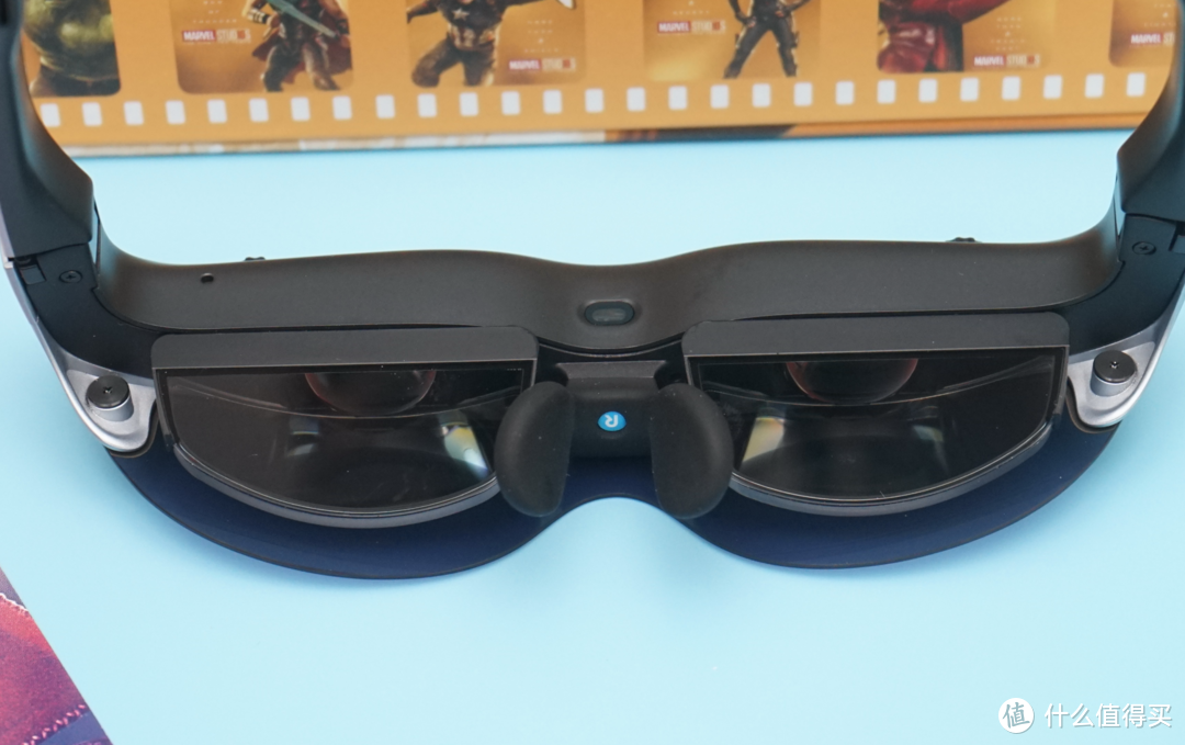 VR眩晕，清晰度差！两款头戴影院打造巨幕观影&游戏体验小横评