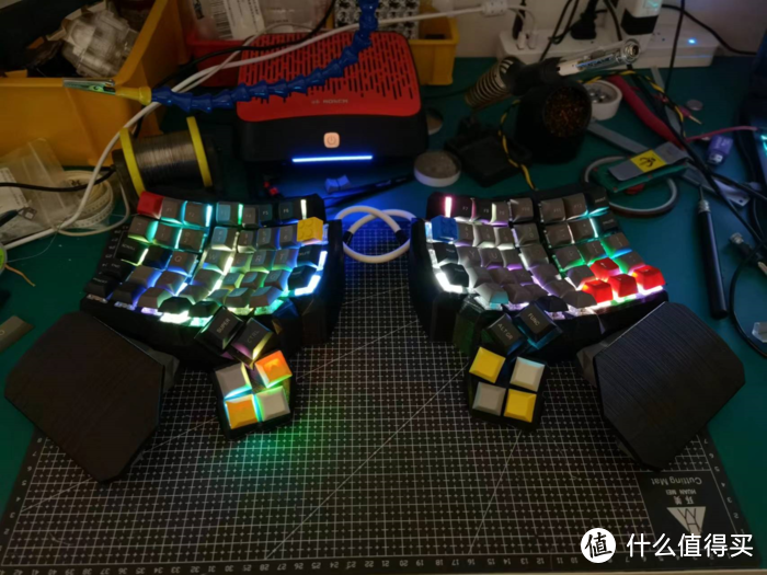 Dactyl Manuform 6X8 人体工学键盘