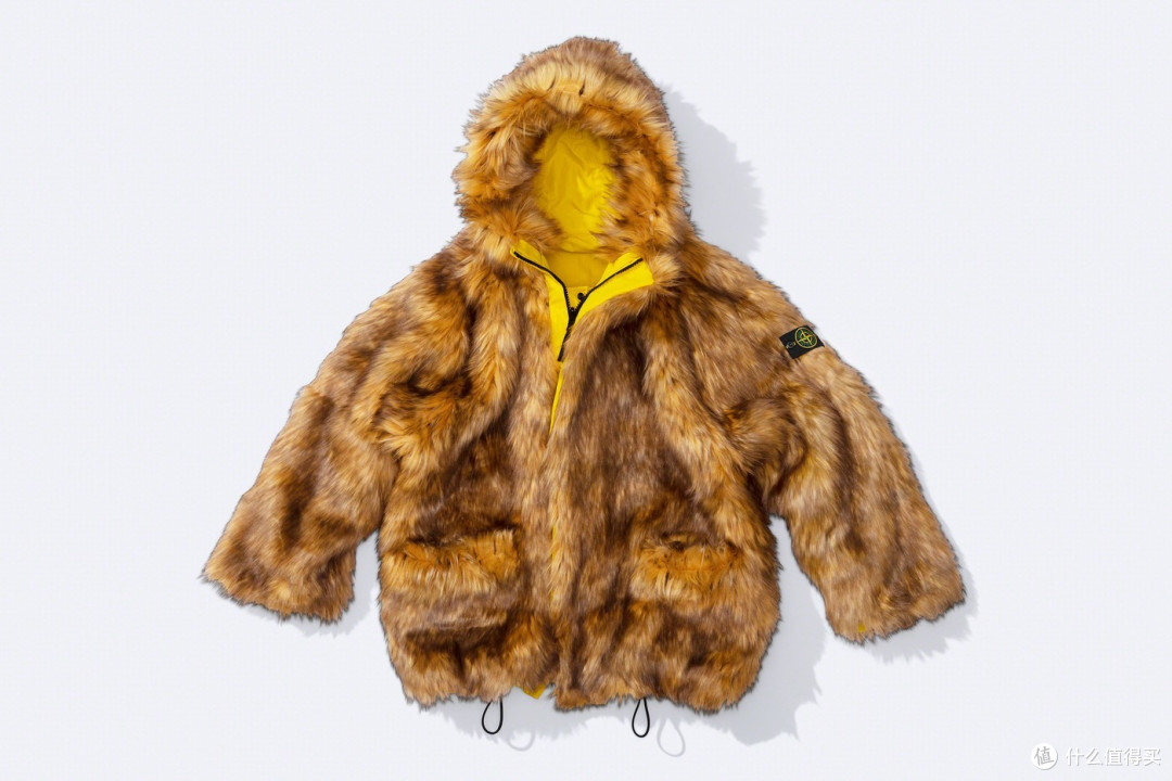 夏天卖貂还把蒙娜丽莎放身上这波supreme与石头岛的联名能否成为话题