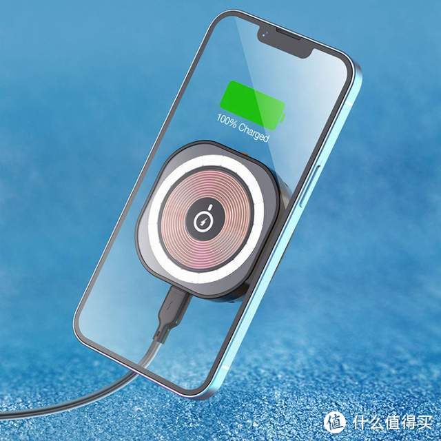 momax推出磁吸無線充電散熱器半透明設計iphone13變身遊戲機