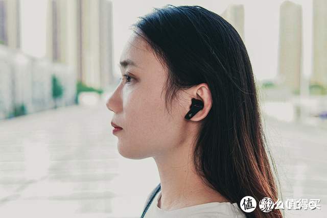 漫步者NeoBuds S评测，支持24bit无损听音，立体造型设计