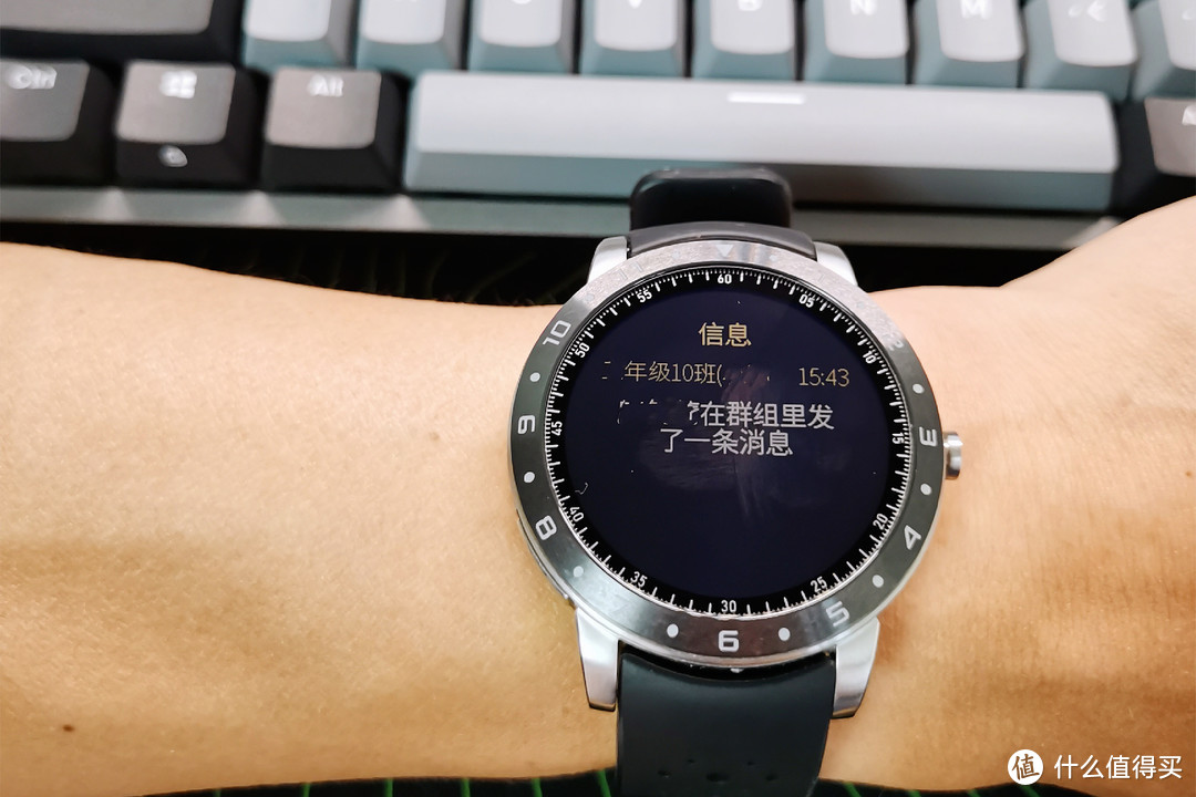 华硕 VivoWatch5 智能健康表正式上架国内，详细评测出来啦，快来看看吧