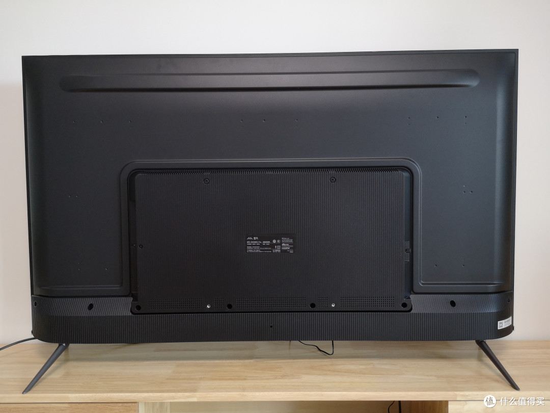 最近家里重新进行了装修,老旧的松下42寸非智能电视也面临着淘汰的