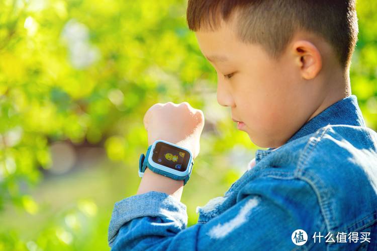 一表在手 安全无忧 还能微信——360儿童电话手表10X