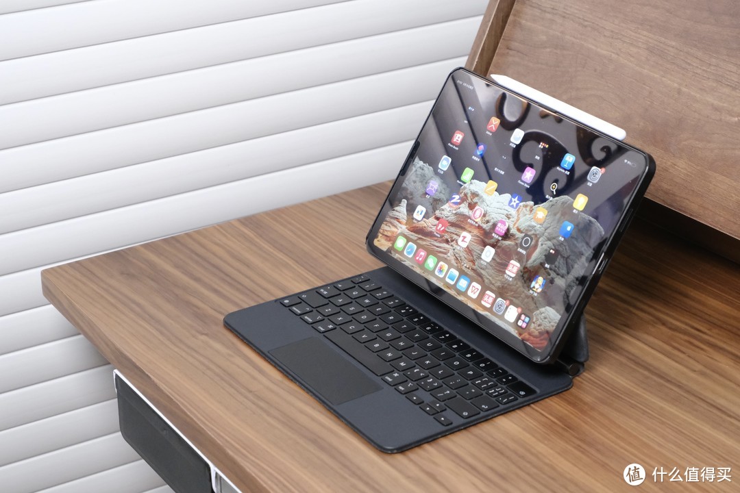 一周使用体验告诉你，iPad Pro能否替代MacBook胜任轻办公场景