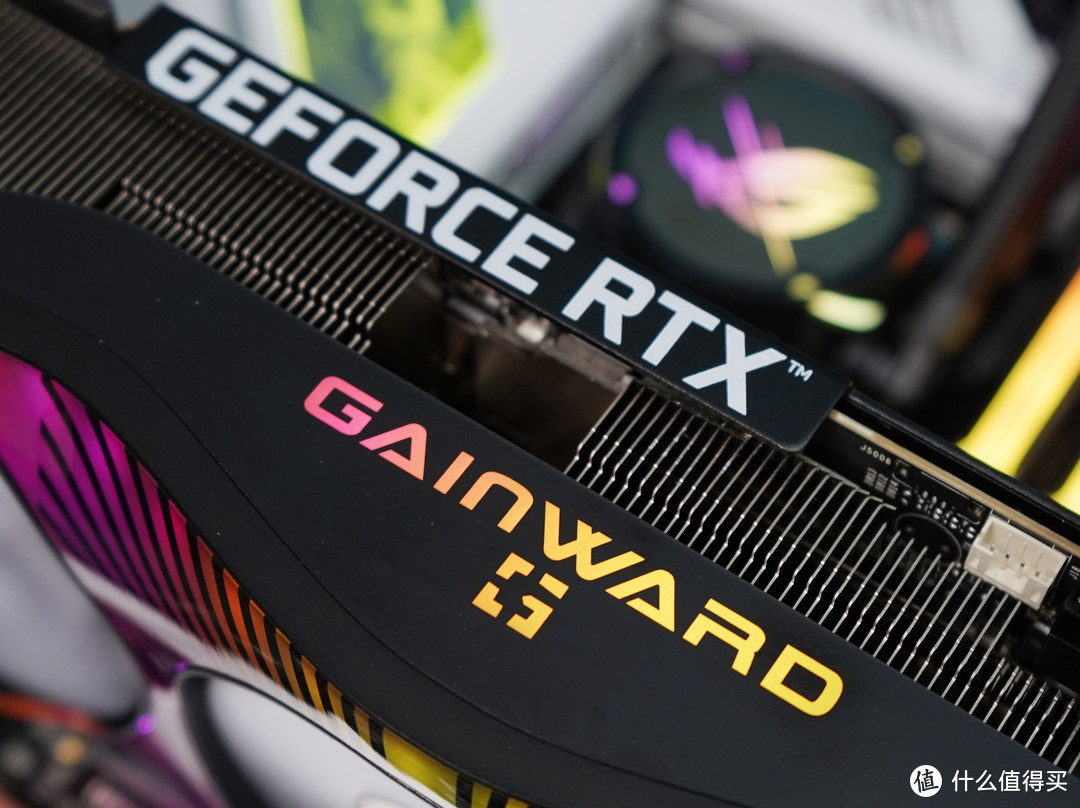 耕升RTX 3090 Ti评测：整面RGB灯光的显卡，你见过吗？