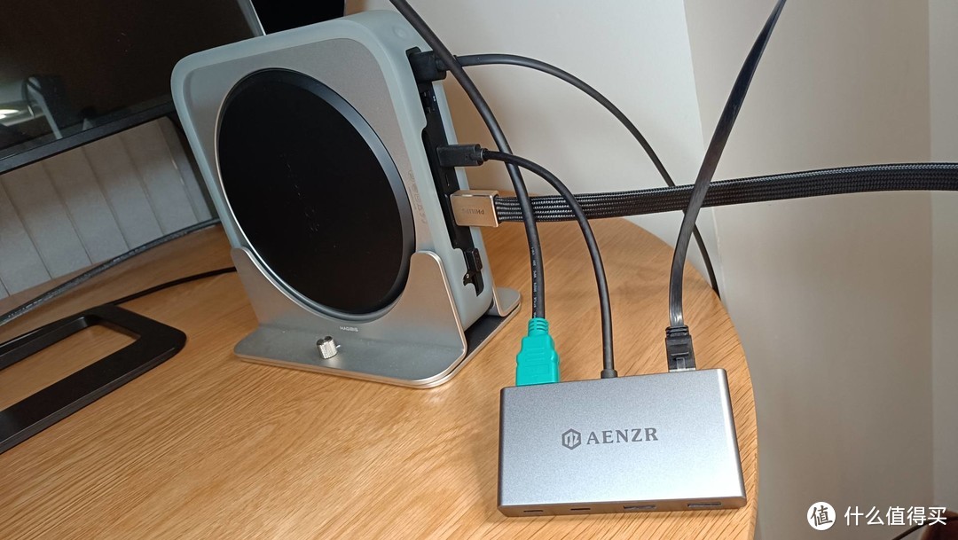 AENZR M1 6合1拓展坞，解决轻薄办公设备接口较少的问题