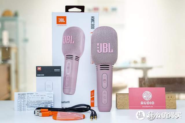 JBL KMC300麦克风使用评测，集K歌、音箱于一体，内置10种音效