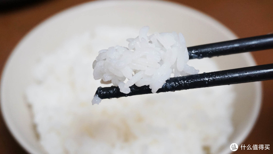 别再迷信日本电饭煲了，九阳推出0涂层电饭煲，米饭更香更有弹性