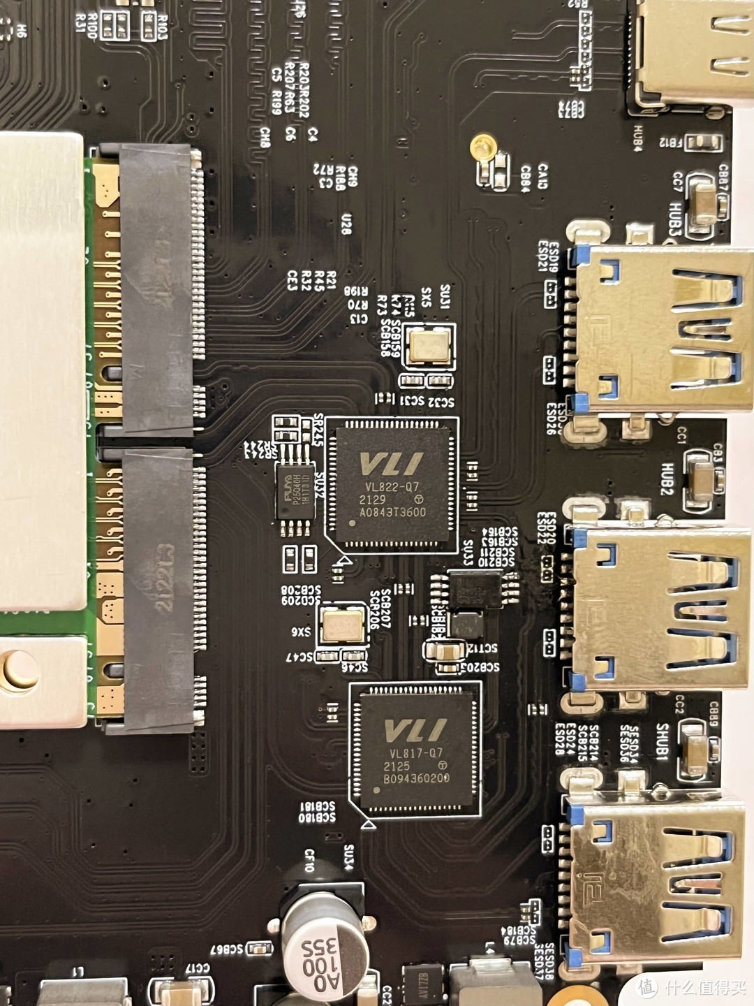 Yottamaster MS5-T3雷电3硬盘盒扩展坞测速怎么样？分别测Win11系统和macOS12系统下的雷电3读写速度！