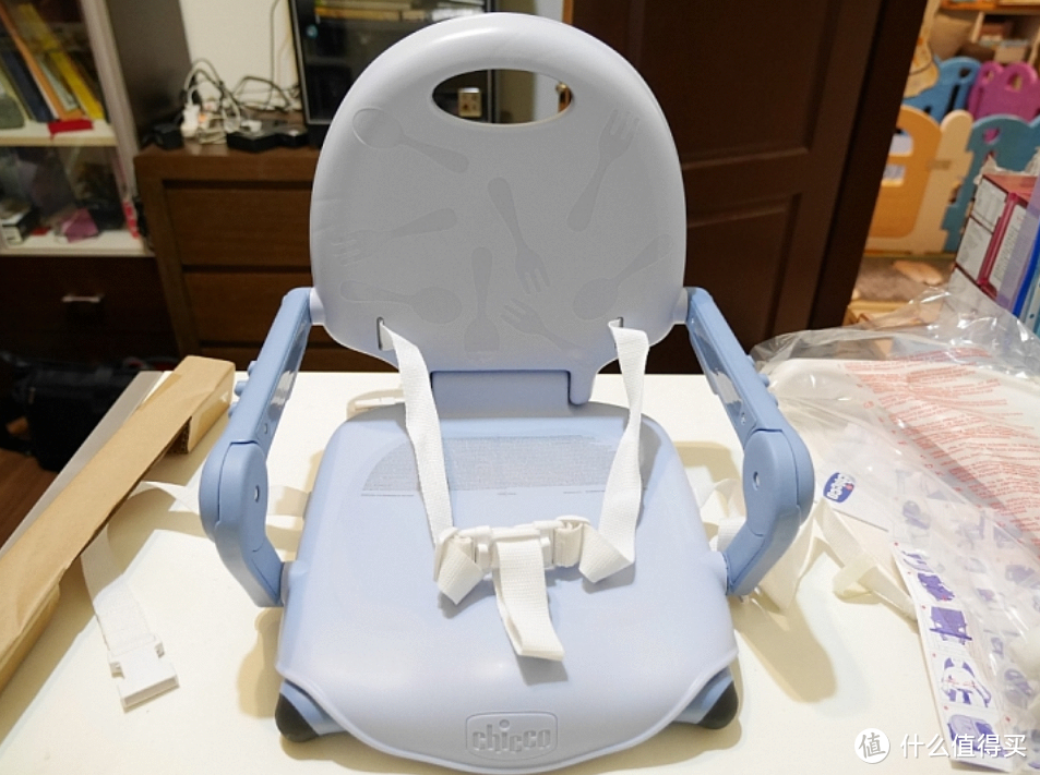 送给有娃儿的家庭好礼-二---投影故事机baby折叠餐椅和良心安全座椅