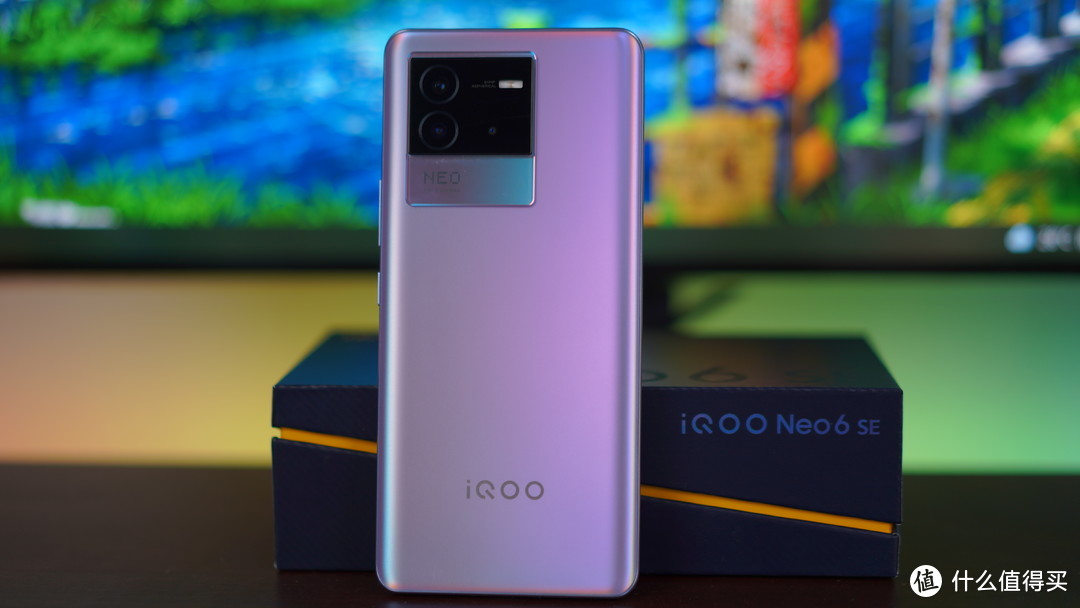 自古“红蓝”出劲敌？iQOO Neo6 SE全面对碰红米K40S，谁更值得买？