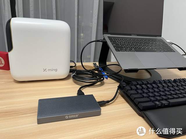 MacBook Pro好帮手：奥睿科CDH-9N硬盘盒扩展坞