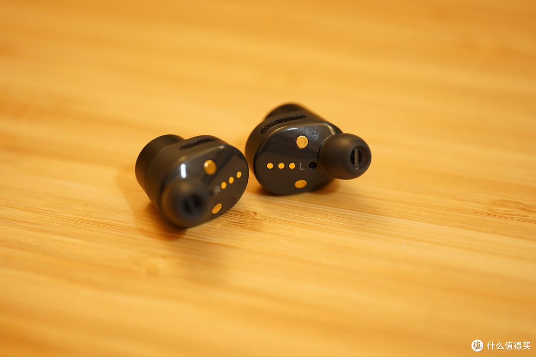 虽然是tws耳机也可以hifi谈谈bowerswilkinspi5