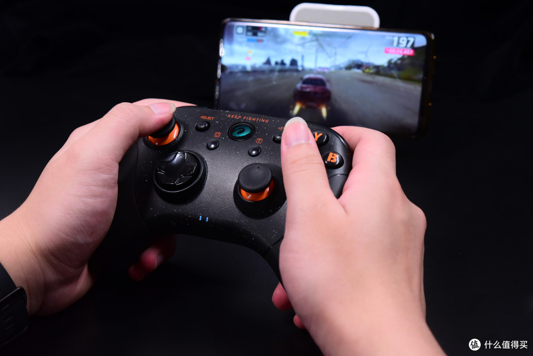 无线畅玩,多平台通吃——达尔优h101无线游戏手柄