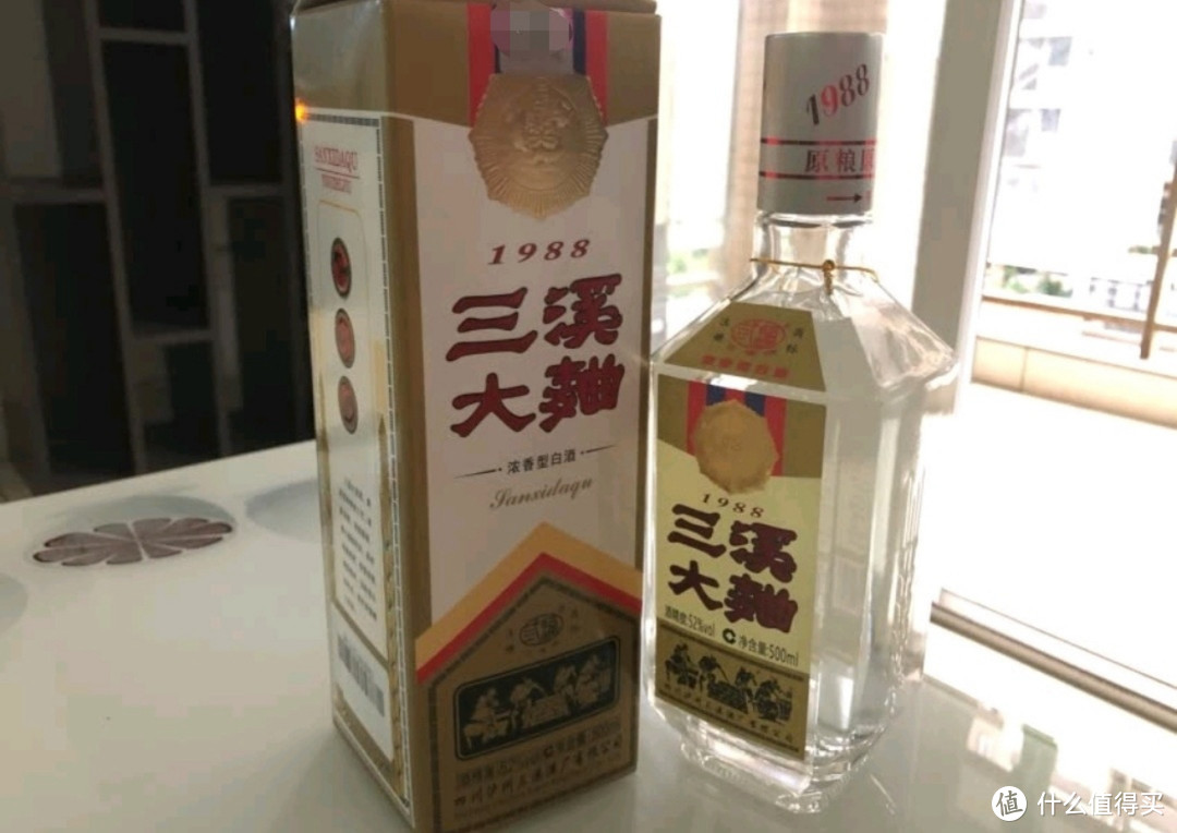 同是浓香酒，多粮酒和单粮酒有何不同？哪种酒更好喝？一文总结