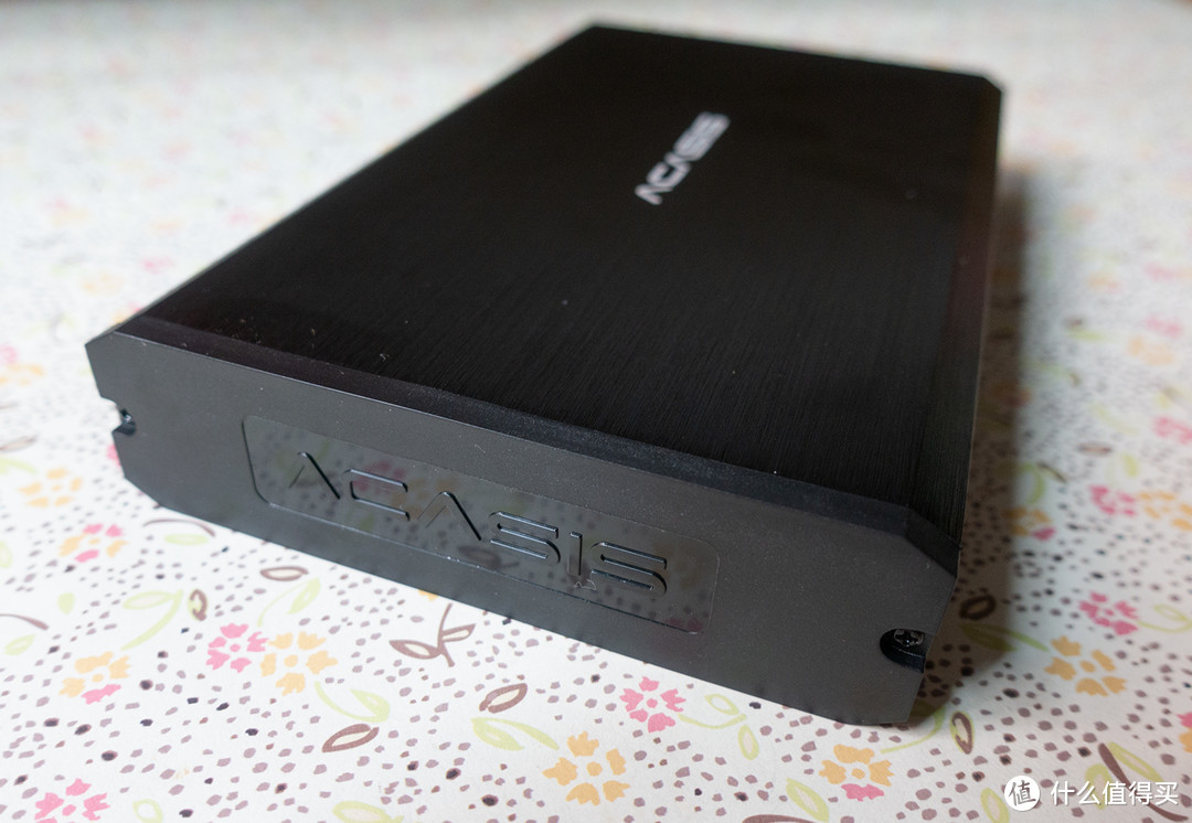 3.5英寸金属外壳硬盘盒——阿卡西斯BA-06US