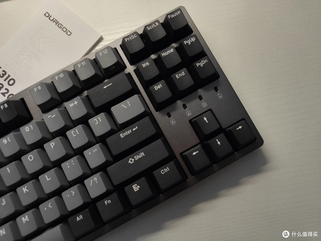 敲代码码字杜伽机械键盘k320樱桃静音红轴值得剁手