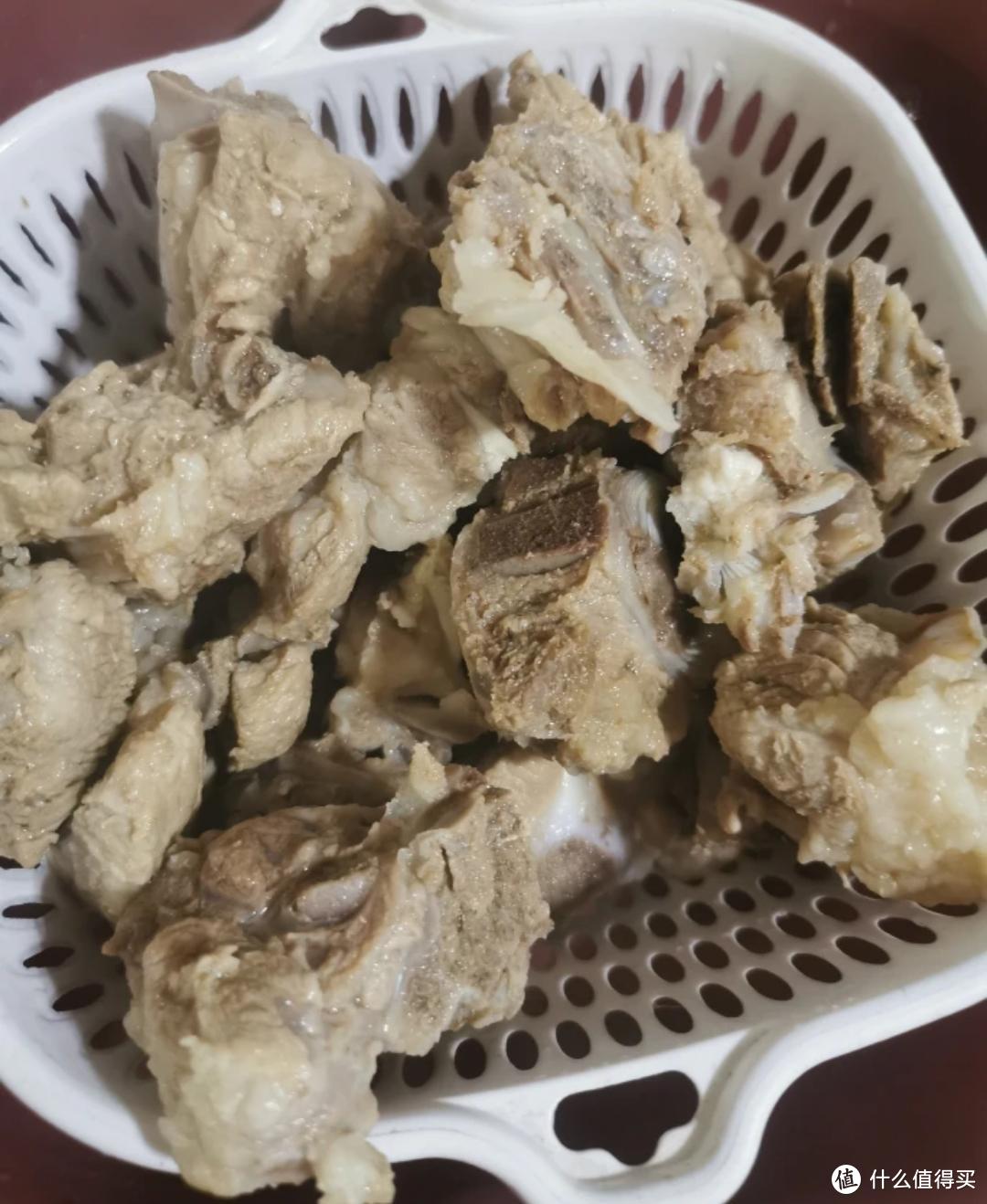 不会炒菜的你随时都能有健康饮食，聚餐更不会翻车，这台食万料理机3.0真的很靠谱！