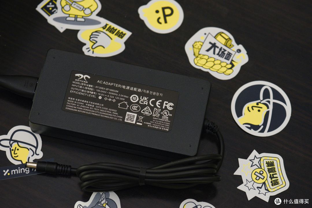 投影仪体验从未如此轻松惬意——小明Q1 Pro智能投影仪上手评测