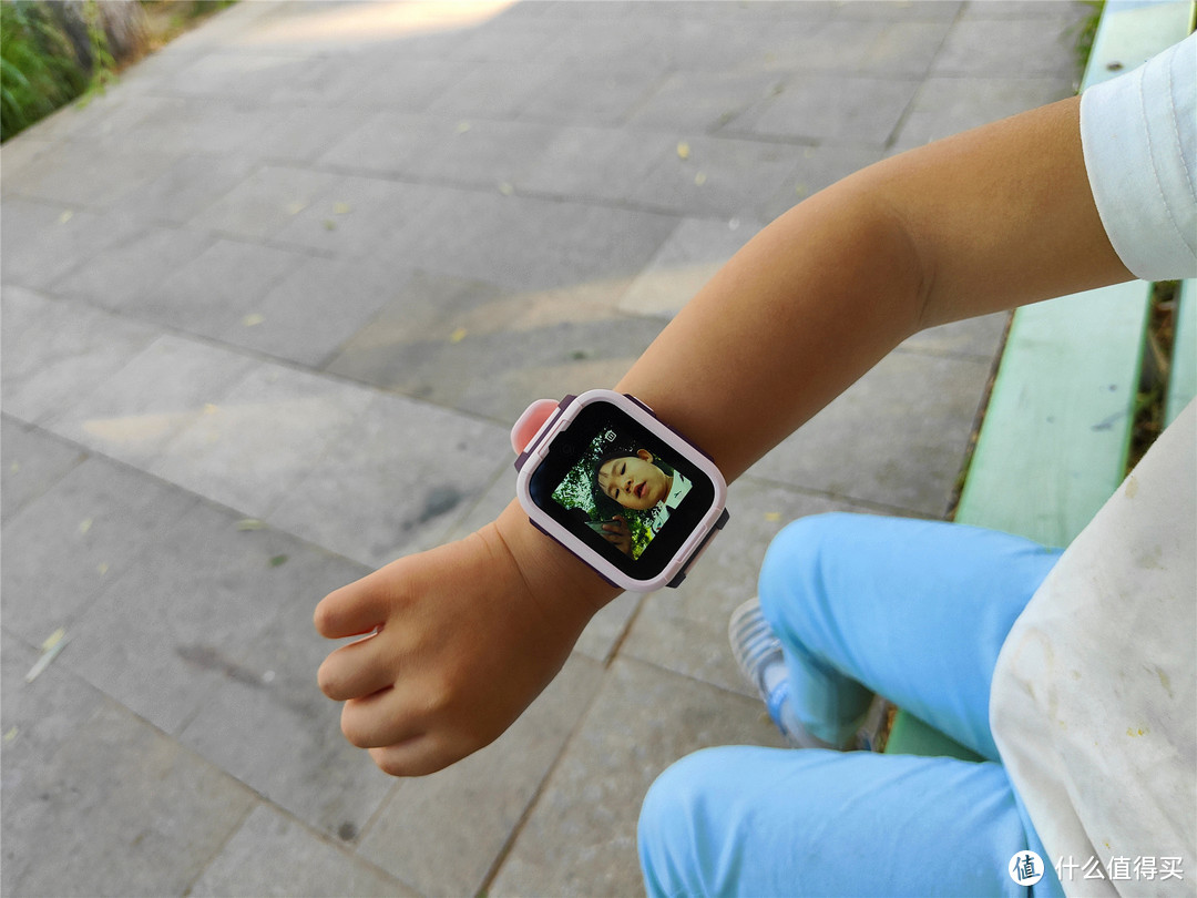 提前给孩子的六一儿童节礼物—支持微信畅聊的360儿童电话手表10X