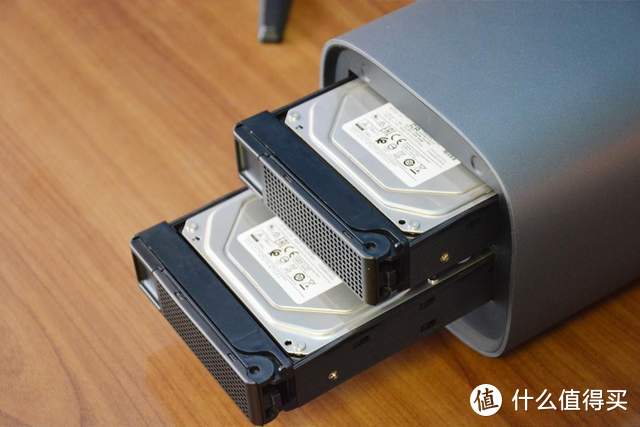奥睿科MetaBox Pro搭配东芝NAS硬盘N300系列，这才是NAS的完美选择