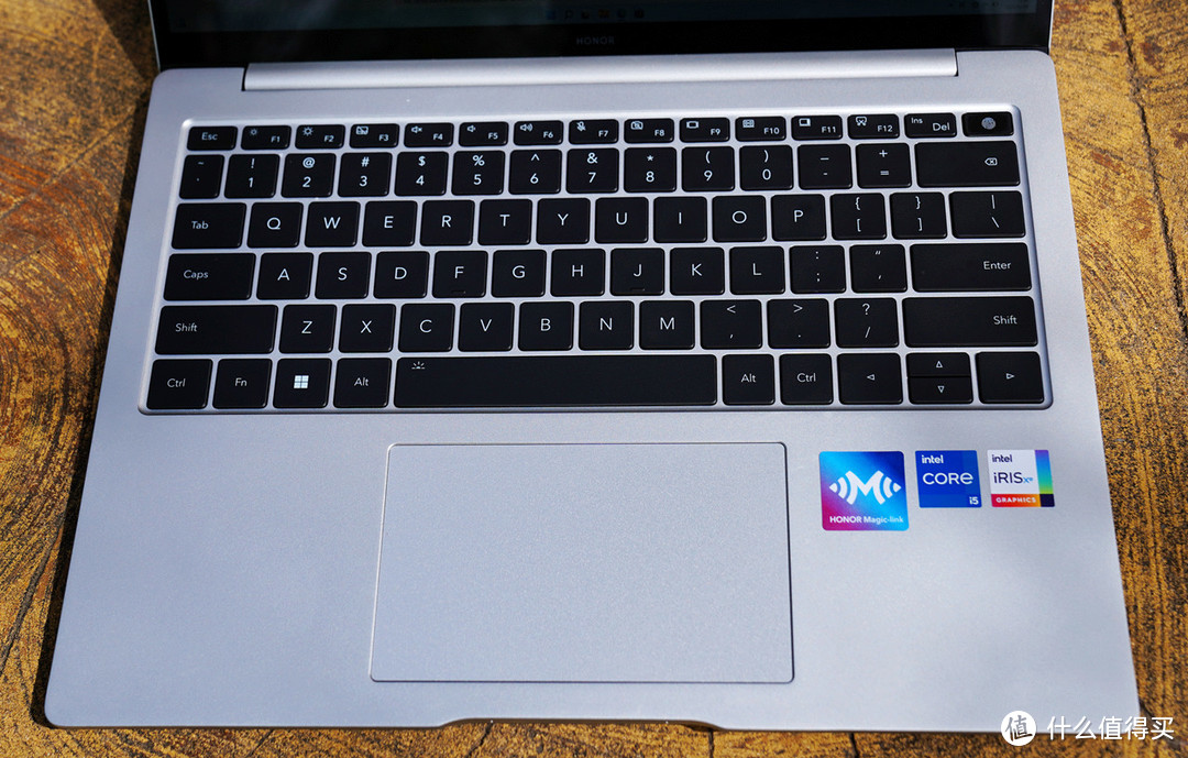性能时刻在线，全新荣耀MagicBook 14轻薄笔记本拆机全面评测