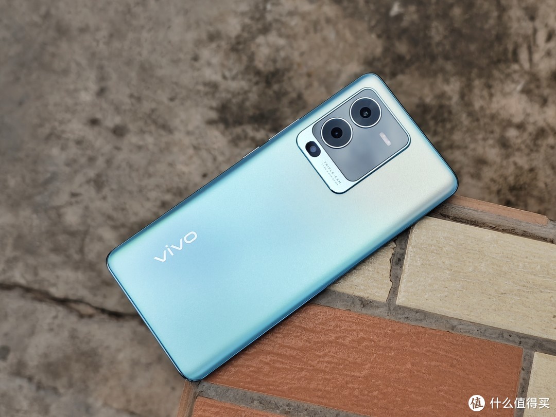 vivo S15 Pro游戏测试，联发科天玑8100加持能否撑起中端手机一片天