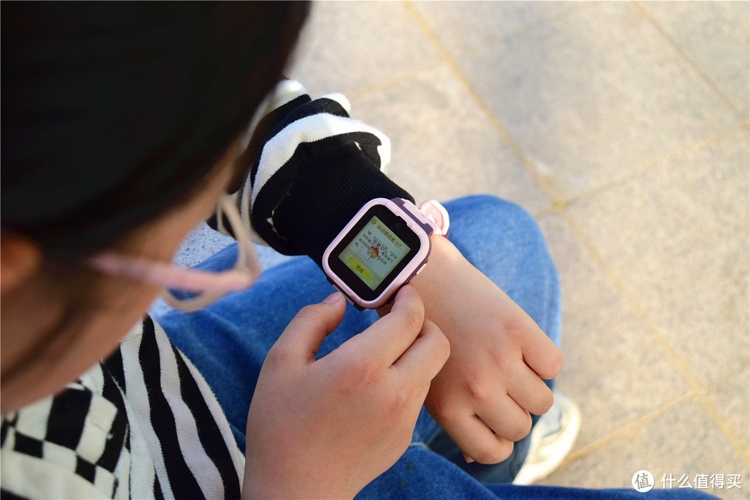 入门价格顶级配置，还内置微信：360儿童电话手表10X有何特别？