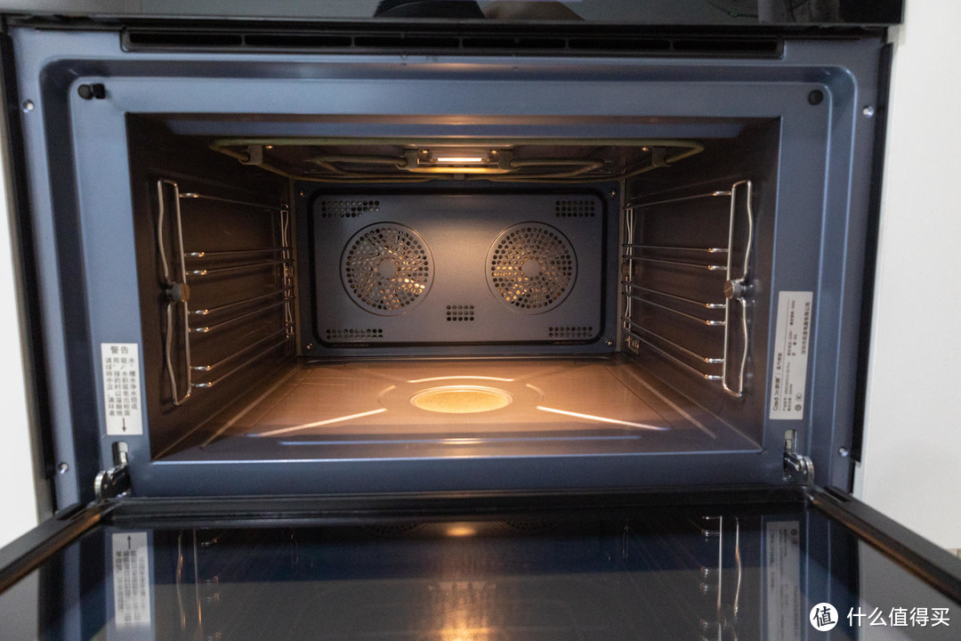 一款性能在线的嵌入式蒸烤箱的优势有哪些？