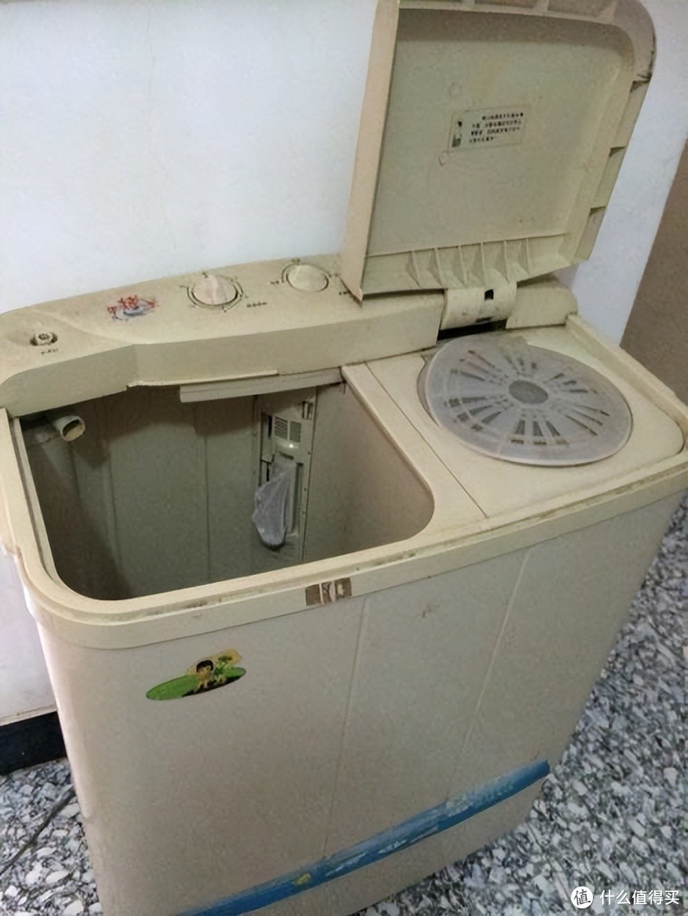 都说双缸洗衣机不好，为何现在这么火？我用了15年来说说真实感受