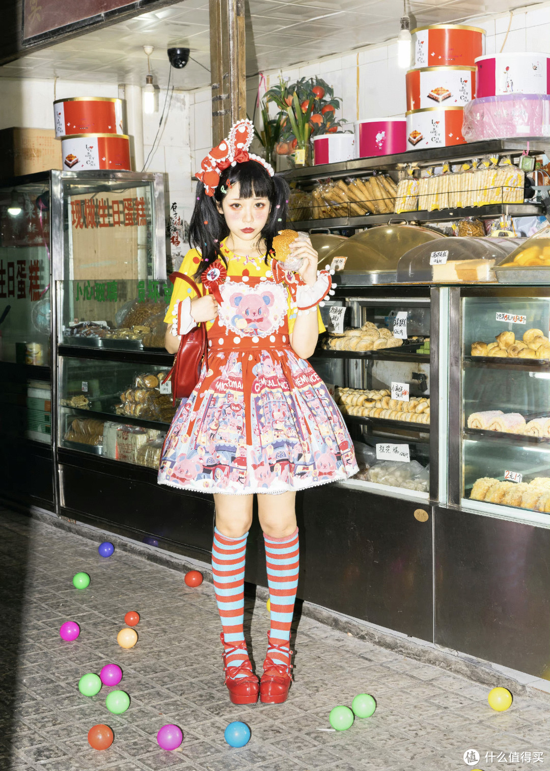 张扬又浮夸的呲甜lolita是亚文化的一种吗？