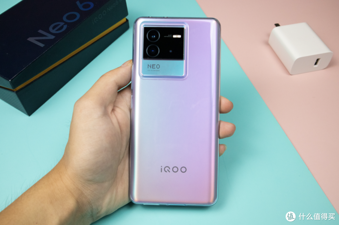 iQOO Neo6 SE上手：游戏党很需要的电竞小怪兽！