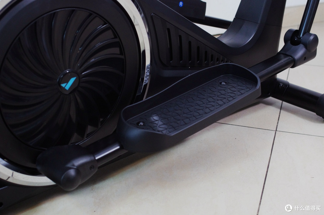 足不出户运动瘦身这才是麦瑞克蜗牛x椭圆机的正确打开方式