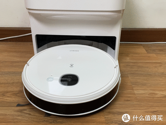科沃斯N9+：懒人福音，一款可以自清洗的扫地机器人