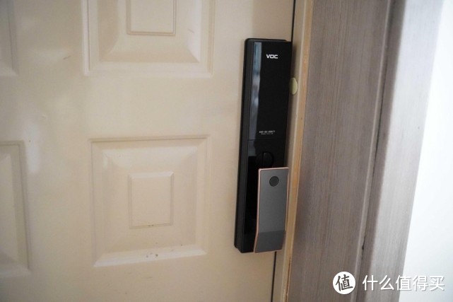 门锁选得好，安全差不了！VOC可视对讲猫眼智能门锁T11c上手体验