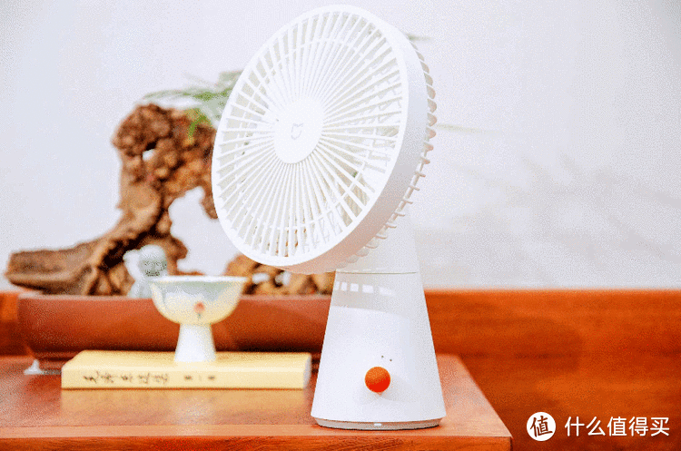 吹走夏日的炎热和烦躁的心情——米家桌面移动风扇