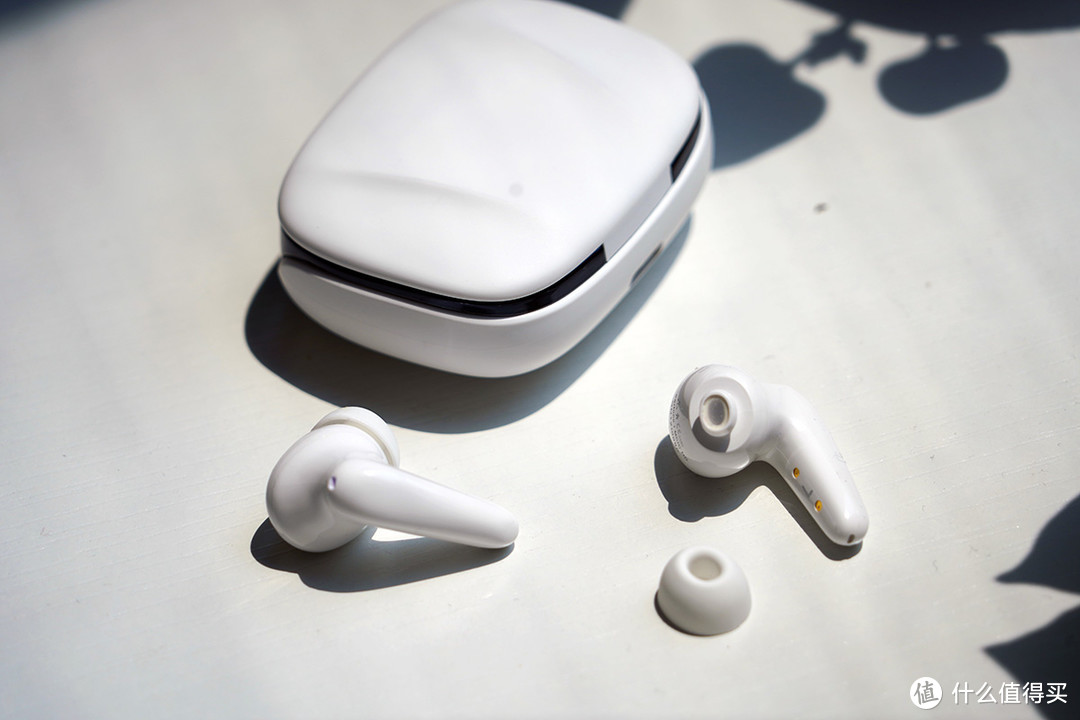 外观好看、不像助听器的产品，左点16通道智能验配助听器