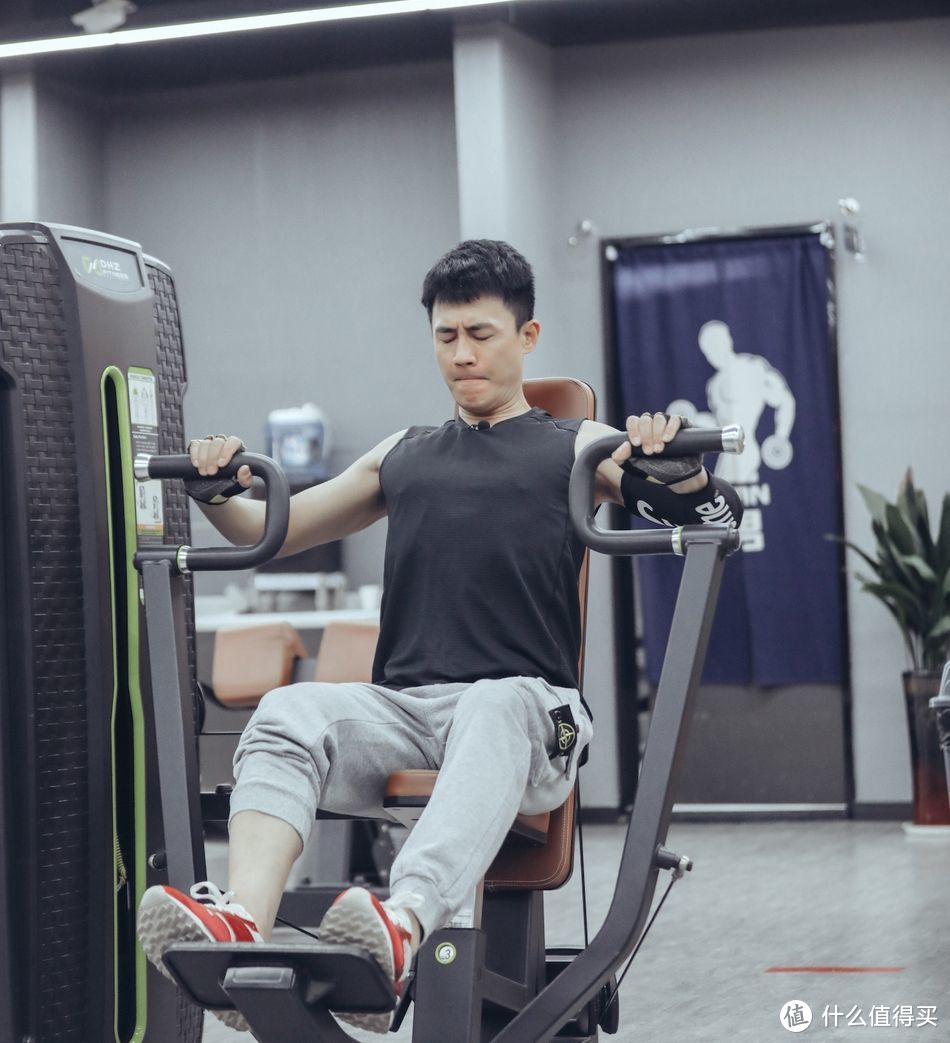 刘畊宏女孩和王心凌男孩有何共同点动次打次健身人4本梦中情书来了