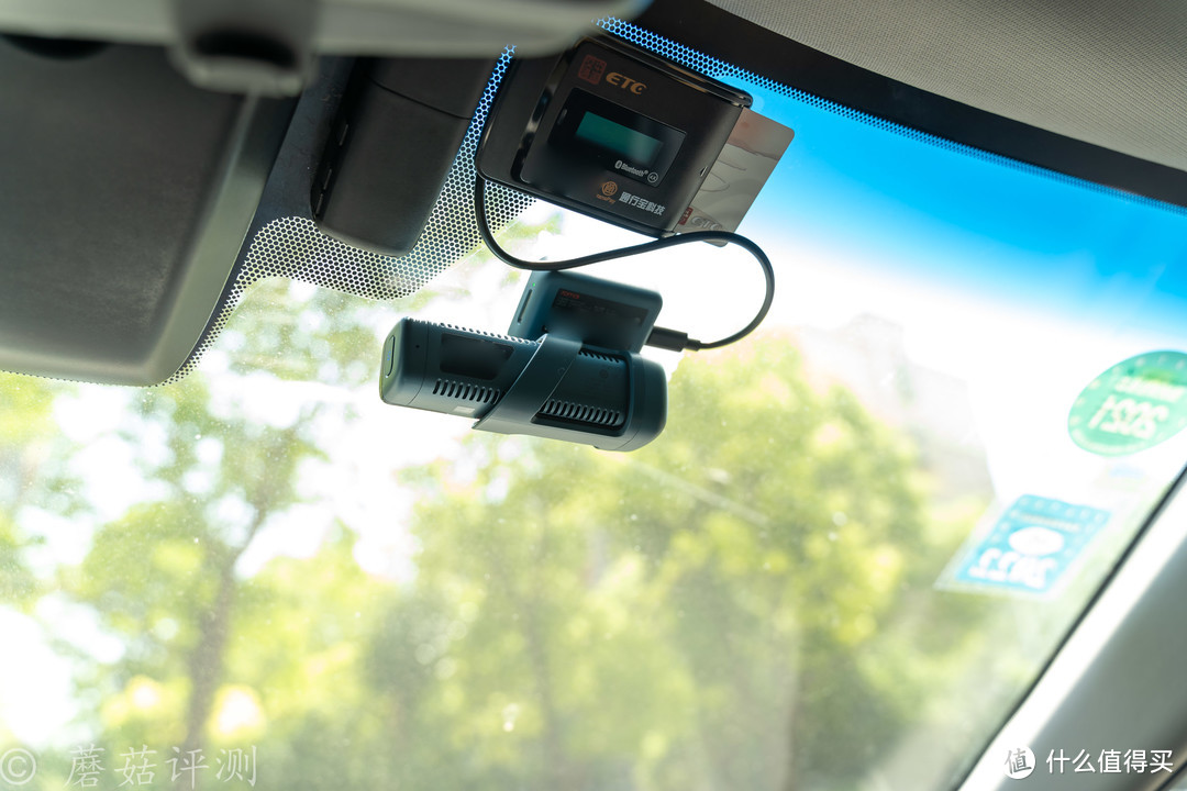 随时随地监控爱车，守护每一份用心、70迈M500远程停车监控行车记录仪 评测