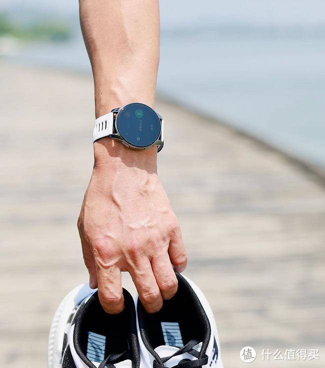 摆脱续航焦虑能独立通话的智能手表，vivo Watch 2