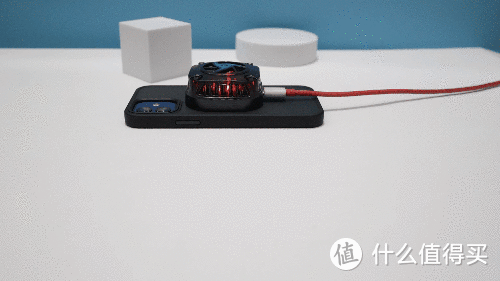 游戏利器，散热+充电二合一，摩米士磁吸散热无线充电器开箱体验