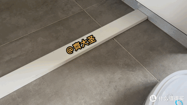 拖地哪家强？四款热销扫拖机器人实测对比（石头/云鲸/360/科沃斯）