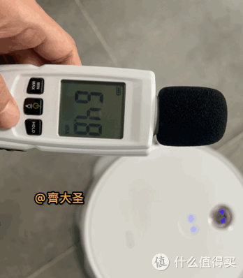 拖地哪家强？四款热销扫拖机器人实测对比（石头/云鲸/360/科沃斯）