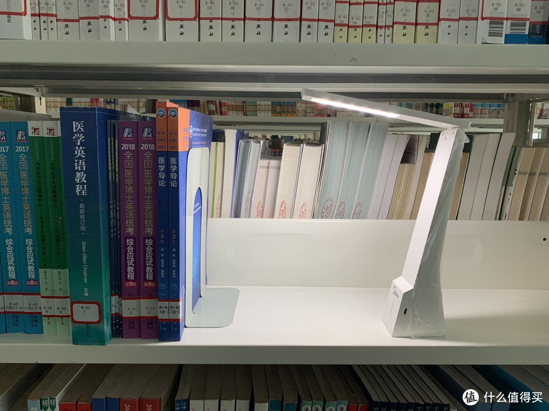 图书馆猿の美的 慧光 充插两用LED台灯 简单晒