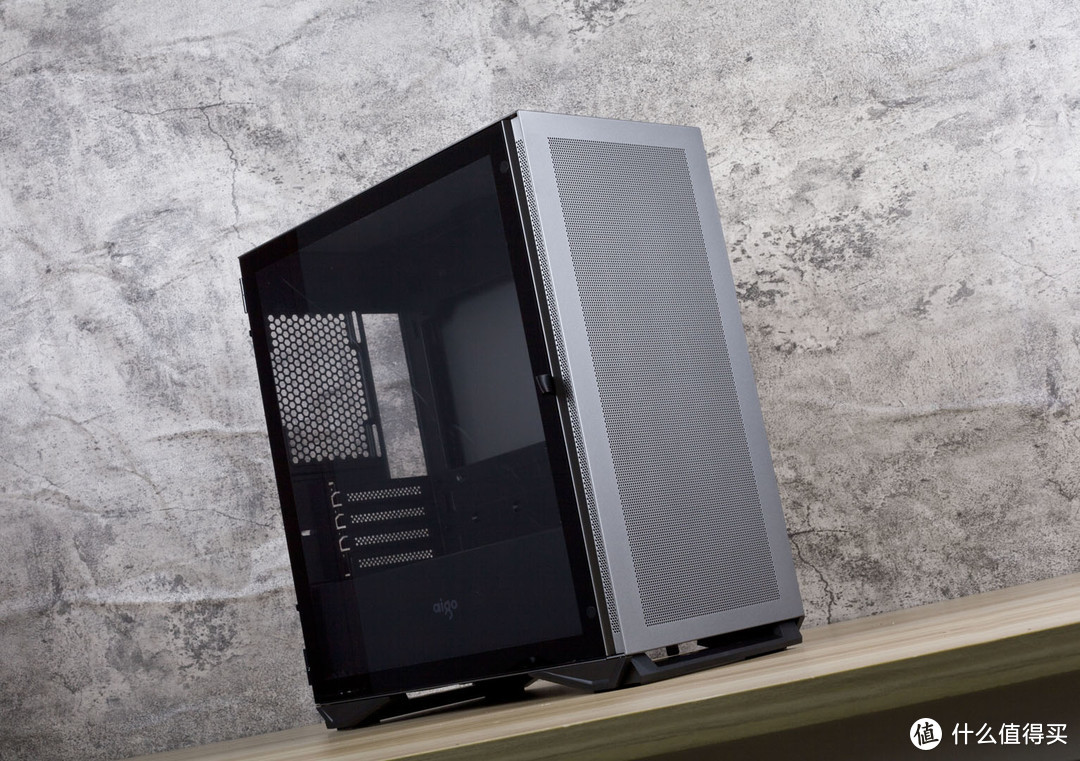 老黄搞机篇一百四十双网面开孔光污染散热拉满爱国者yogom2性能版体验