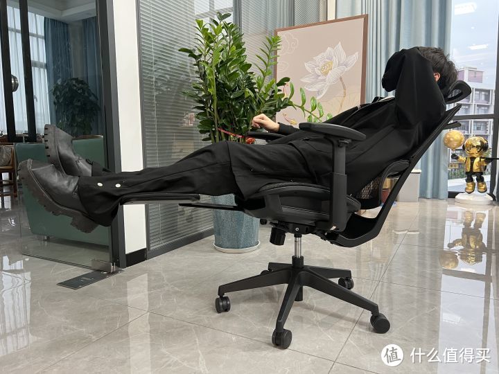 【人体工学椅拆解实测】，性价比办公椅怎么选？千元以下人体工学椅有用吗？