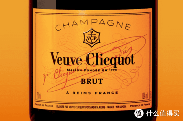 酒标上必须明确标注“Champagne”字样的才是正宗的法国香槟，价格也较为昂贵，一般300+起